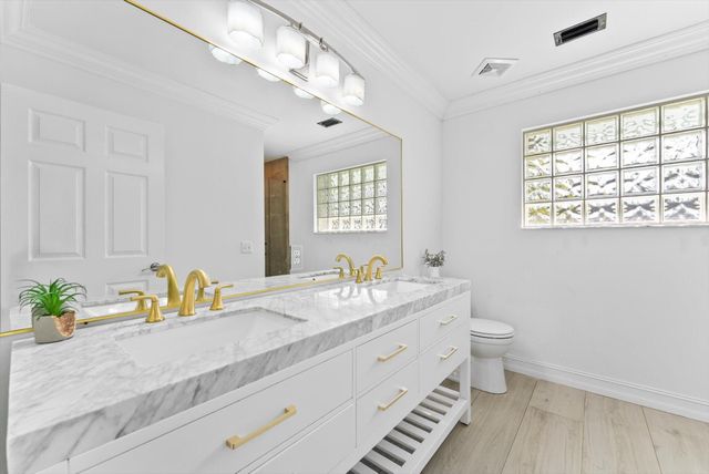 13461 72nd Court N, The Acreage, FL 33412