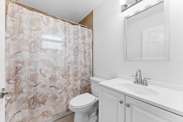 13461 72nd Court N, The Acreage, FL 33412