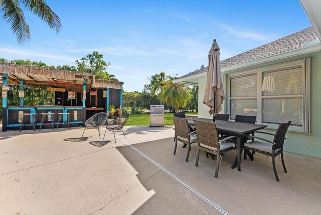 13461 72nd Court N, The Acreage, FL 33412