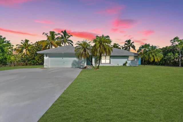 13461 72nd Court N, The Acreage, FL 33412