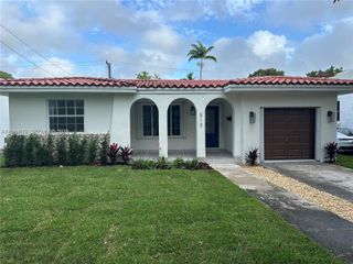 517 Navarre 517, Coral Gables, FL 33134