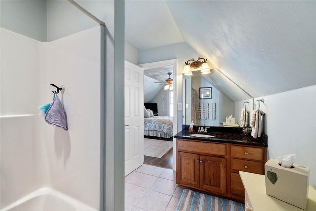 5177 Arrowhead TRL, Salem, VA 24153