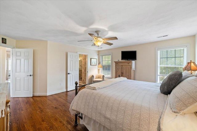 5177 Arrowhead TRL, Salem, VA 24153
