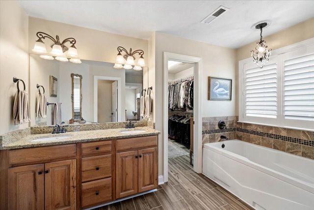 5177 Arrowhead TRL, Salem, VA 24153