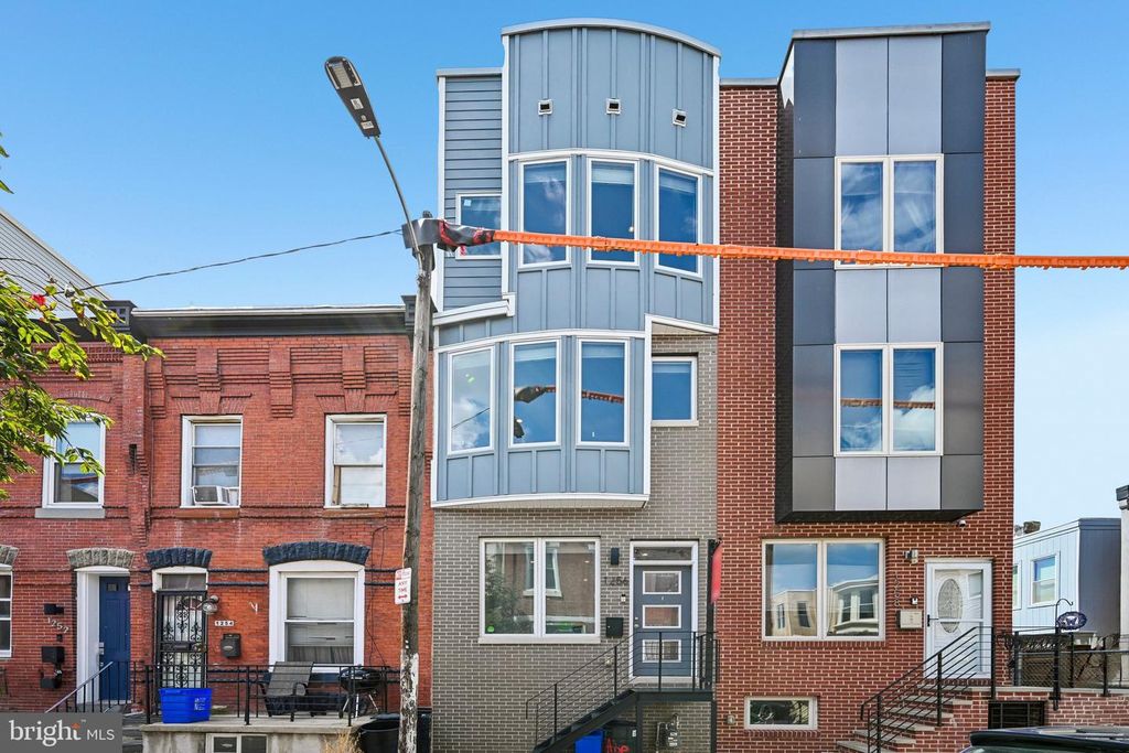 1256 N HOLLYWOOD ST, PHILADELPHIA, PA 19121 — exterior