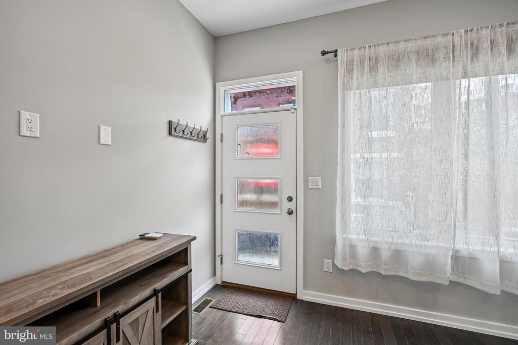 1256 N HOLLYWOOD ST, PHILADELPHIA, PA 19121 — photo 4