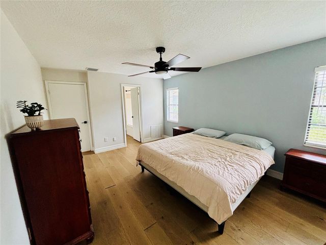 1045 SHAFFER TRAIL, Oviedo, FL 32765