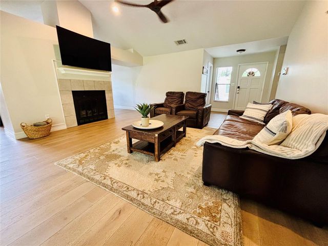 1045 SHAFFER TRAIL, Oviedo, FL 32765
