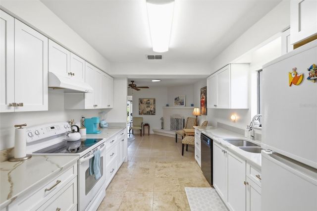 727 GREEN ROAD, New Smyrna Beach, FL 32168