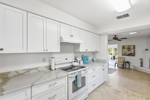 727 GREEN ROAD, New Smyrna Beach, FL 32168