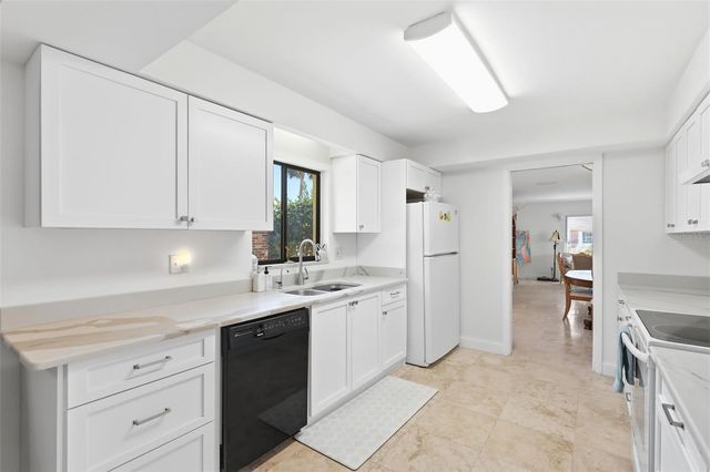 727 GREEN ROAD, New Smyrna Beach, FL 32168