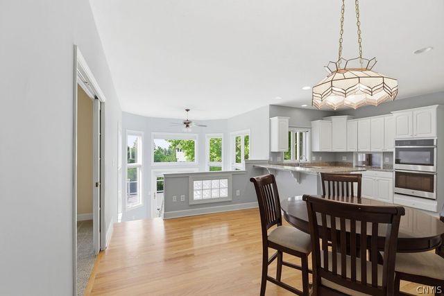 7204 Mint Wood Lane, Manlius, NY 13066