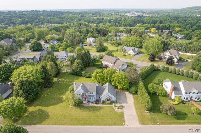 7204 Mint Wood Lane, Manlius, NY 13066