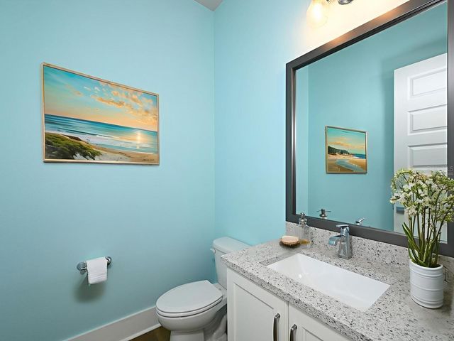 516 LAUREL PARK DRIVE, Sarasota, FL 34236