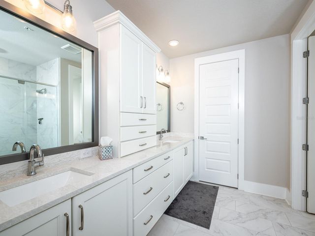 516 LAUREL PARK DRIVE, Sarasota, FL 34236