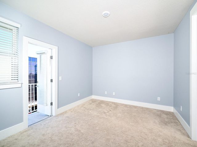 516 LAUREL PARK DRIVE, Sarasota, FL 34236