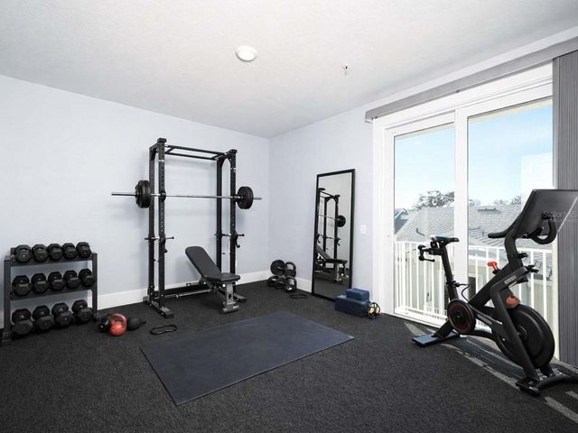 516 LAUREL PARK DRIVE, Sarasota, FL 34236