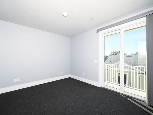 516 LAUREL PARK DRIVE, Sarasota, FL 34236