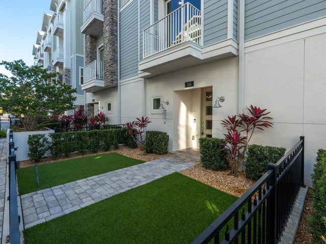 516 LAUREL PARK DRIVE, Sarasota, FL 34236