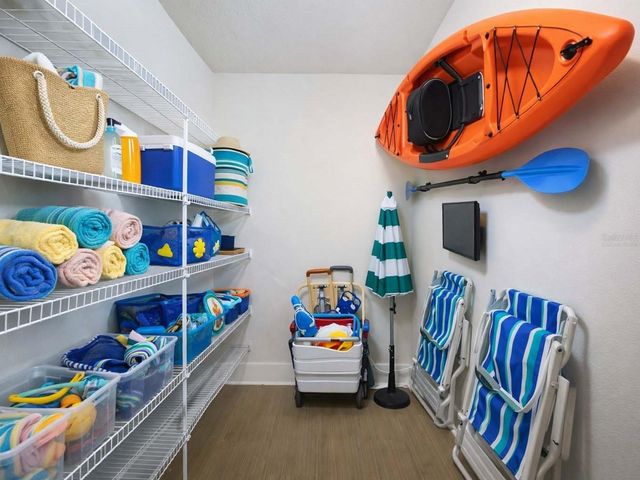 516 LAUREL PARK DRIVE, Sarasota, FL 34236