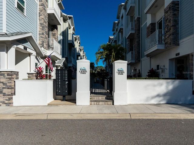 516 LAUREL PARK DRIVE, Sarasota, FL 34236