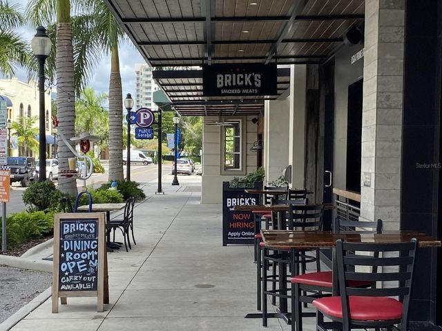 516 LAUREL PARK DRIVE, Sarasota, FL 34236