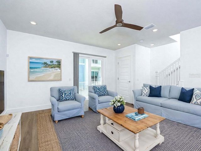 516 LAUREL PARK DRIVE, Sarasota, FL 34236