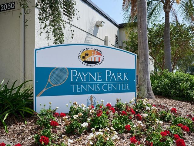 516 LAUREL PARK DRIVE, Sarasota, FL 34236