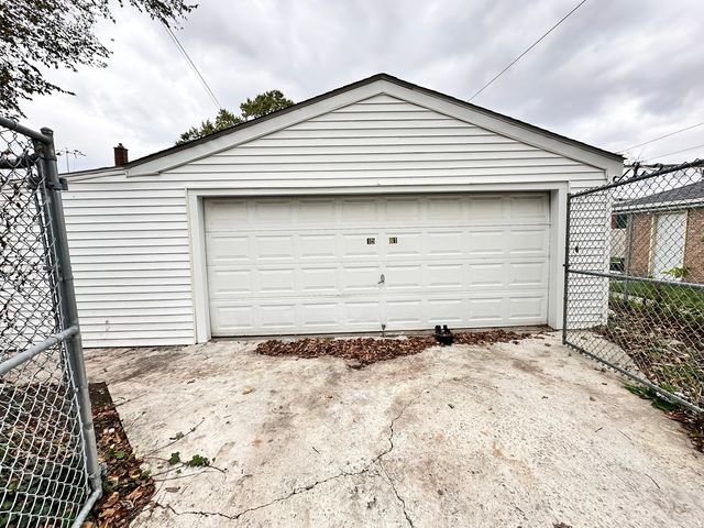 1581 Kenilworth Drive, Calumet City, IL 60409