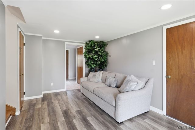 1298 Harvard Avenue, North Tonawanda, NY 14120