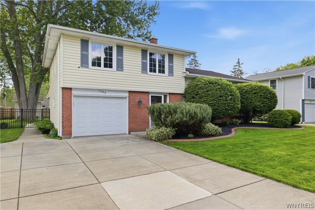 1298 Harvard Avenue, North Tonawanda, NY 14120