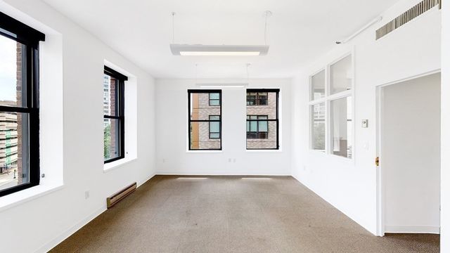 88 Broad St 10, Boston, MA 02110