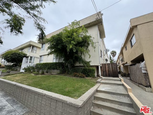 563 E Hazel Street 6, Inglewood, CA 90302
