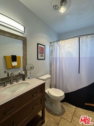 563 E Hazel Street 6, Inglewood, CA 90302