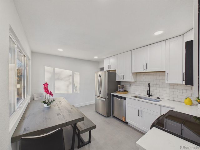 5519 Chandler Court, Denver, CO 80239