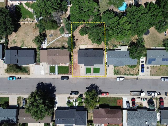 5519 Chandler Court, Denver, CO 80239