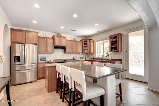 1120 N CROSSCREEK Drive, Chandler, AZ 85225