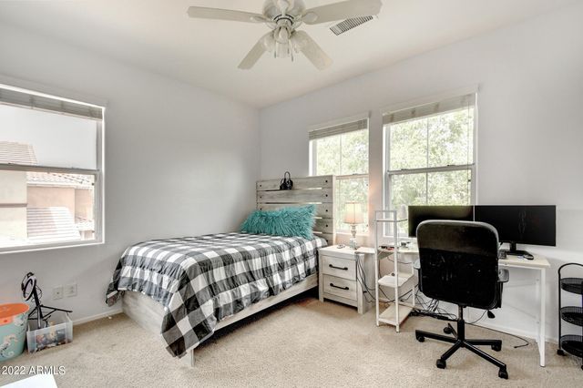 1120 N CROSSCREEK Drive, Chandler, AZ 85225