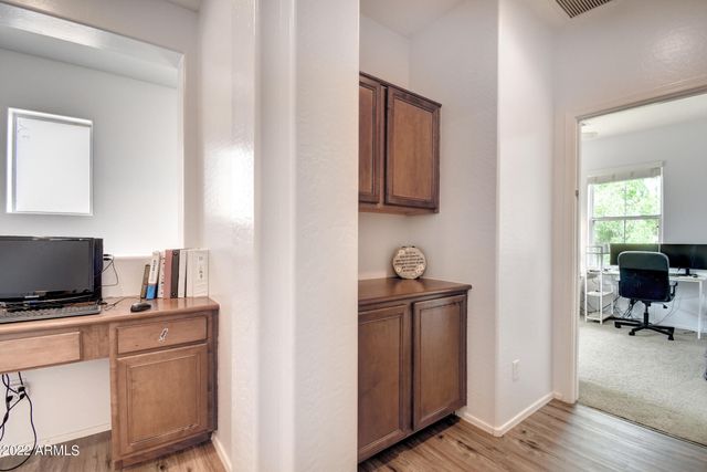 1120 N CROSSCREEK Drive, Chandler, AZ 85225