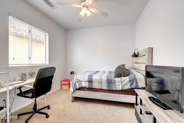 1120 N CROSSCREEK Drive, Chandler, AZ 85225