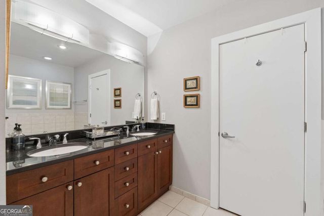 680 Greenwood Avenue NE 404, Atlanta, GA 30306