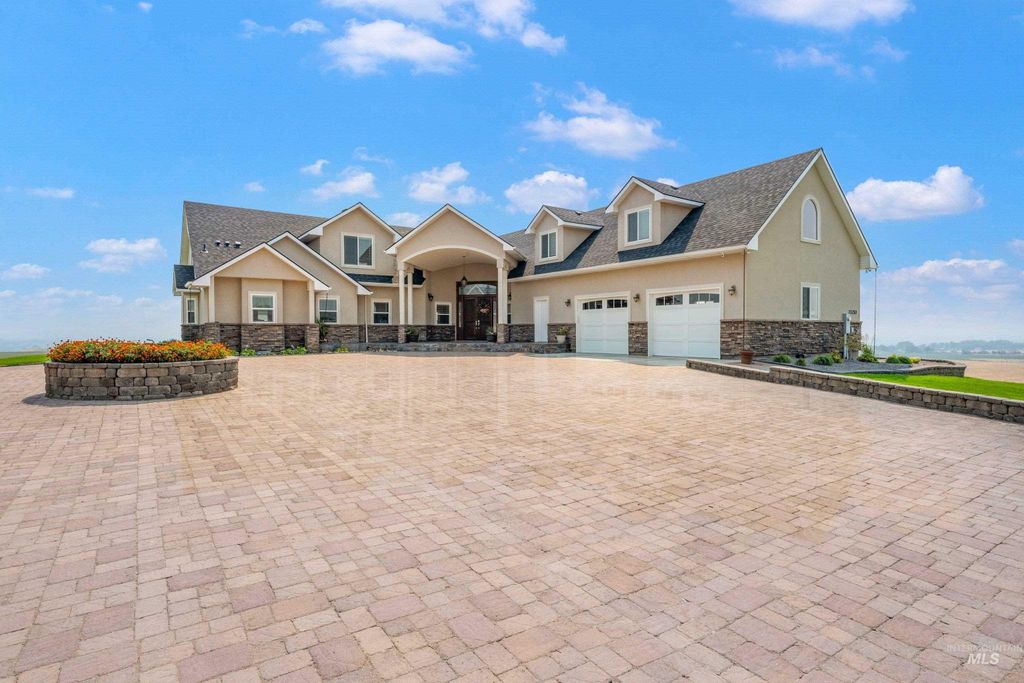 23250 Graphic Ln, Wilder, ID 83676 photo 4