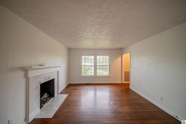 1330 Friedman Lane, Paducah, KY 42001
