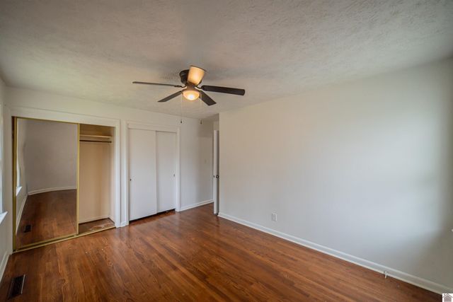 1330 Friedman Lane, Paducah, KY 42001