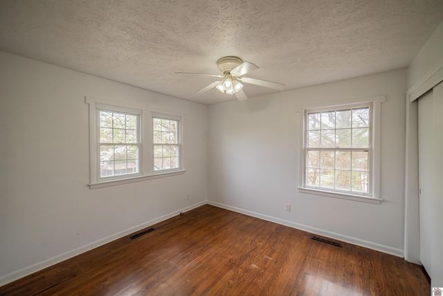 1330 Friedman Lane, Paducah, KY 42001