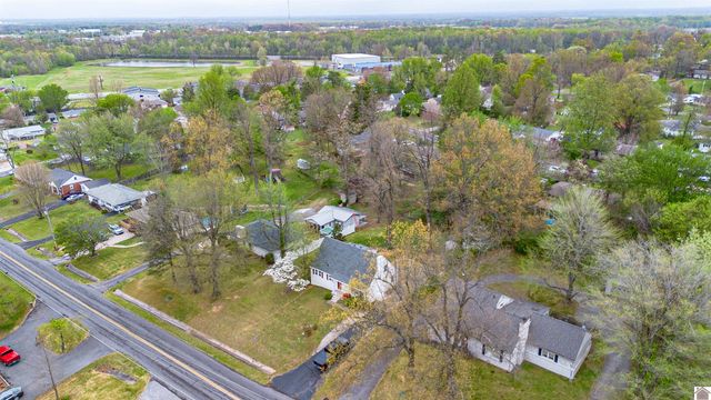 1330 Friedman Lane, Paducah, KY 42001