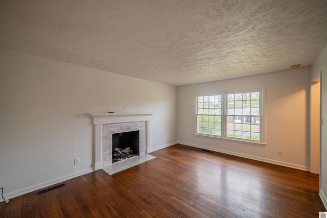 1330 Friedman Lane, Paducah, KY 42001
