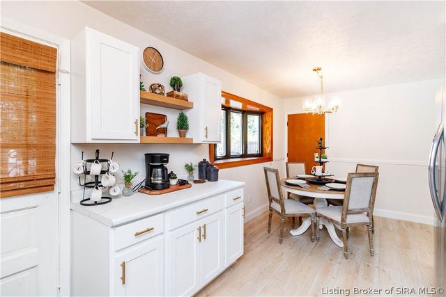 2321 Bishop Road, Jeffersonville, IN 47130