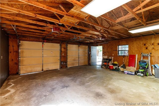 2321 Bishop Road, Jeffersonville, IN 47130