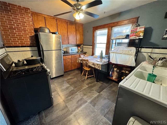 24 Rano Street, Buffalo, NY 14207